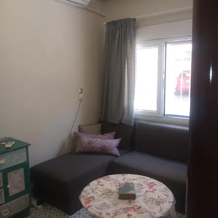 Merry House 卡瓦拉
